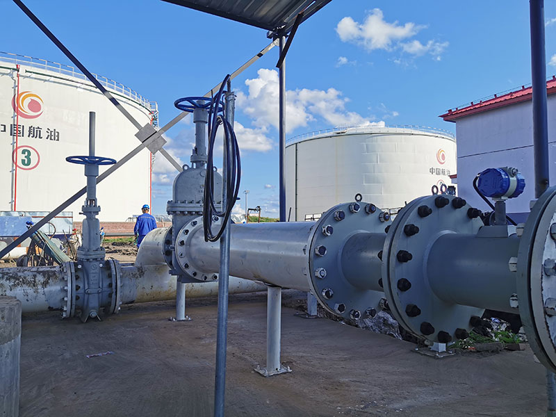 螺旋單轉(zhuǎn)子流量計(jì)哈爾濱機(jī)場油庫.jpg